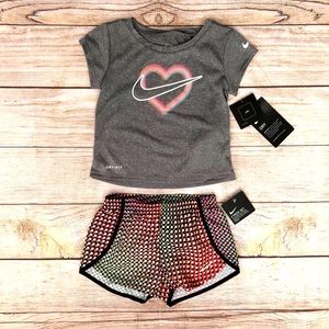 Nike Dri-Fit 2-piece set - NEW